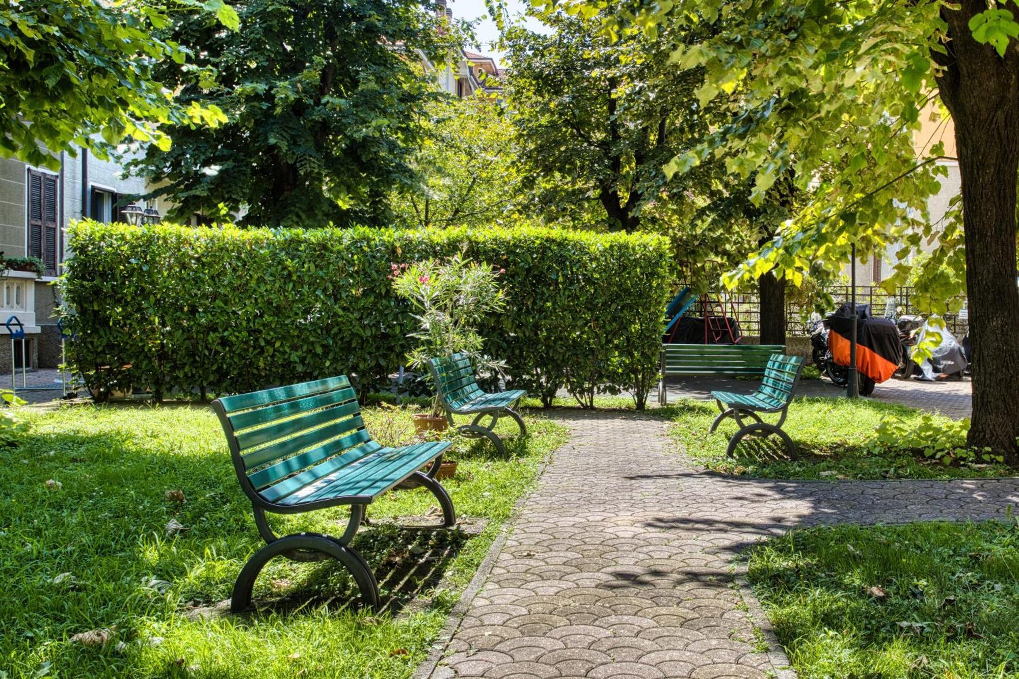 Walk To Navigli - Via Gola - 2 Bedrooms Apt ميلان المظهر الخارجي الصورة